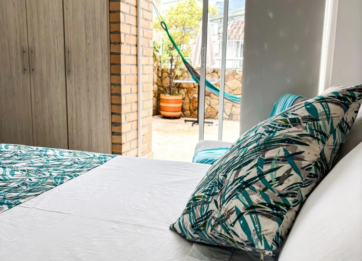 Colibri Gorgeous New Flat With Balcony And Terrace Apartment Cali